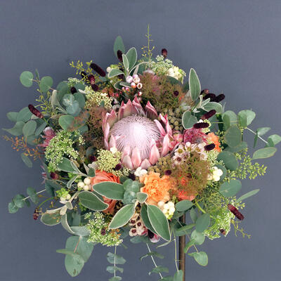 Brudebukett-med-Protea-1080